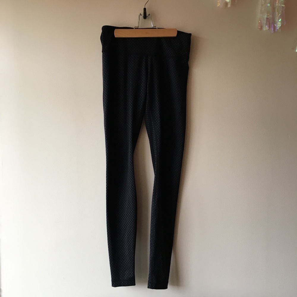Polka dot lululemon leggings